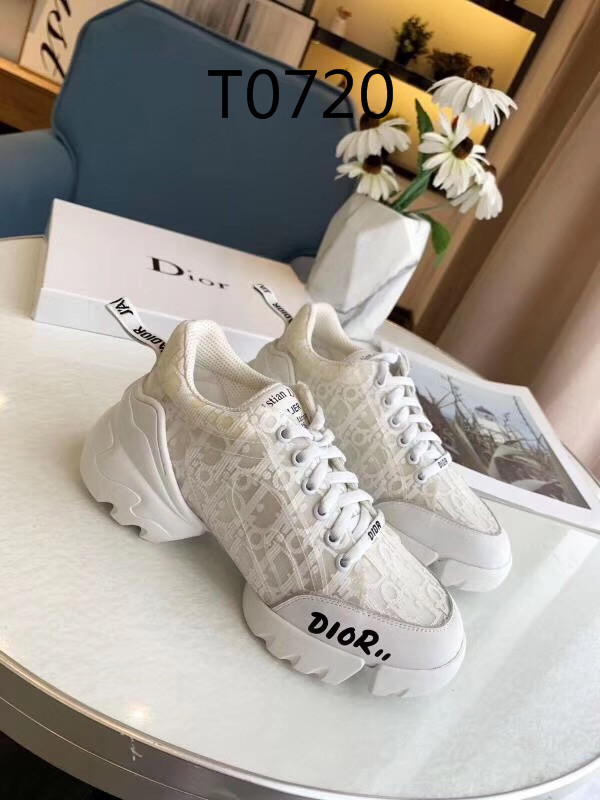 Dior Shoes-W-025