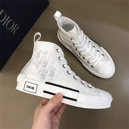 Dior Shoes-W-330