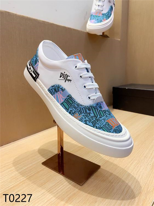 Dior Shoes-M-540