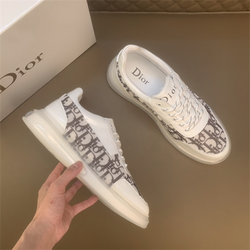 Dior Shoes-M-676