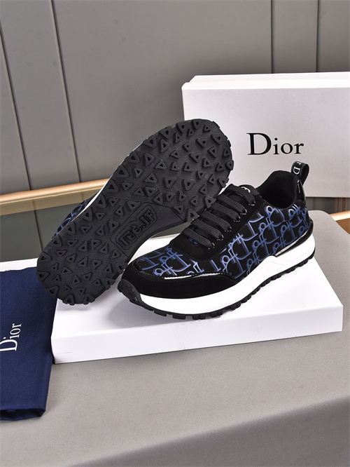 Dior Shoes-M-871