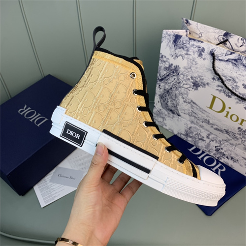 Dior Shoes-M-900