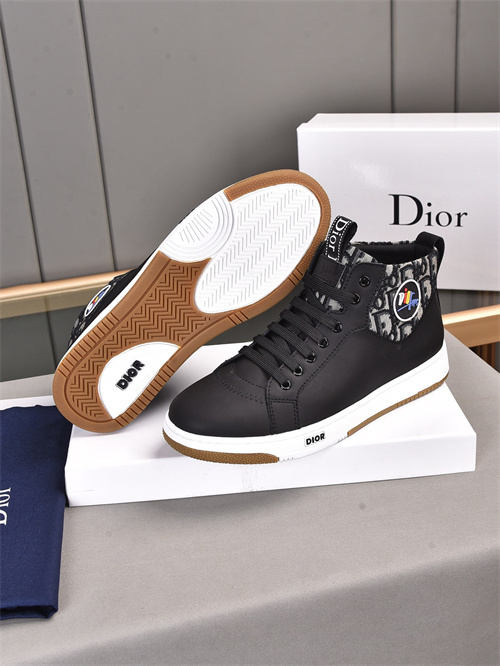 Dior Shoes-M-965