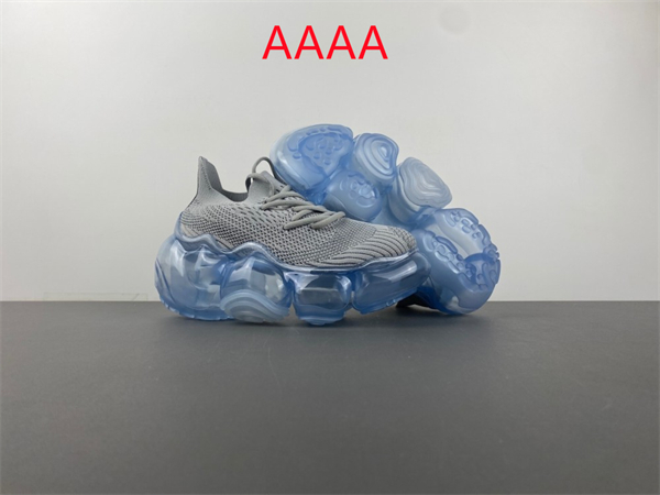 Mikio Sakabe grounds Shoes-W-0001