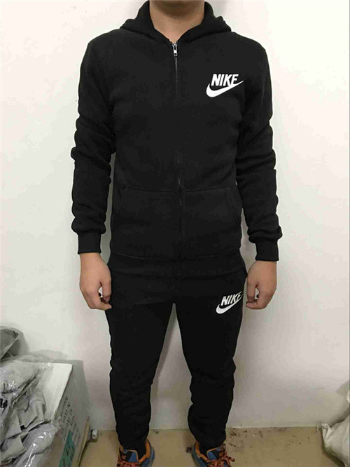 Nike(Man)suits-430