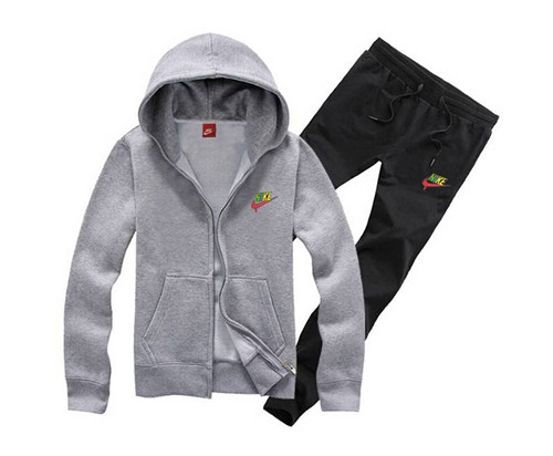 Nike(Man)suits-750