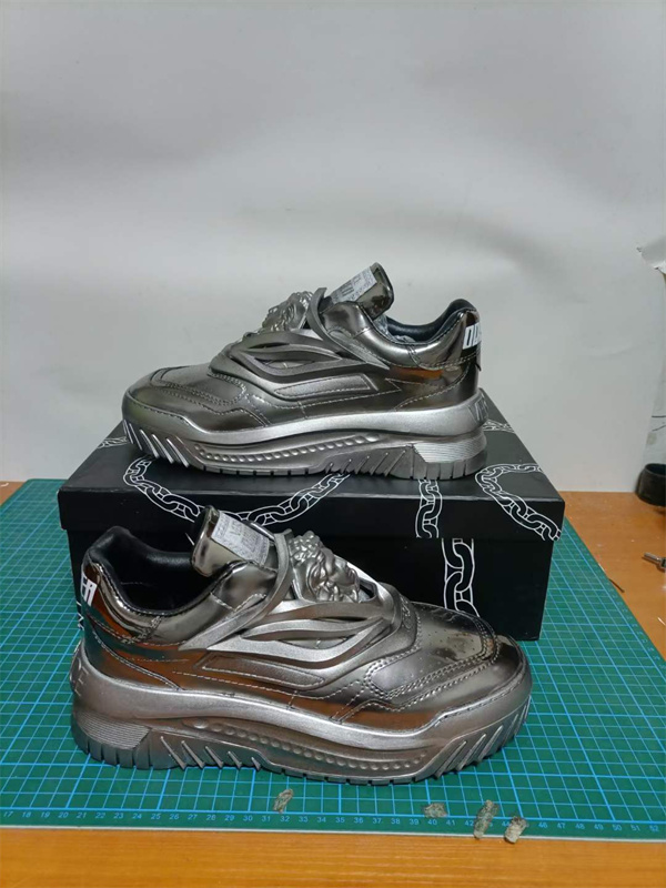 Versace(AAA)Shoes-M-0010