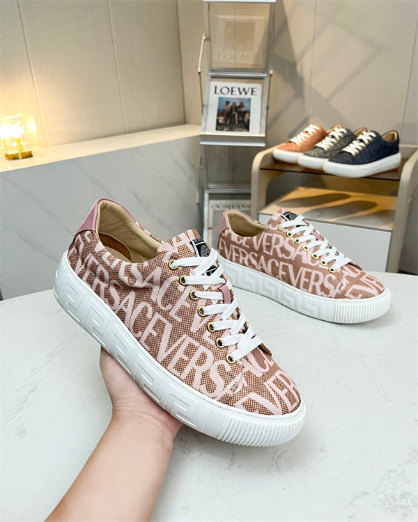 Versace(AAA)Shoes-W-0102