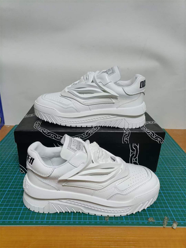 Versace(AAA)Shoes-M-0017