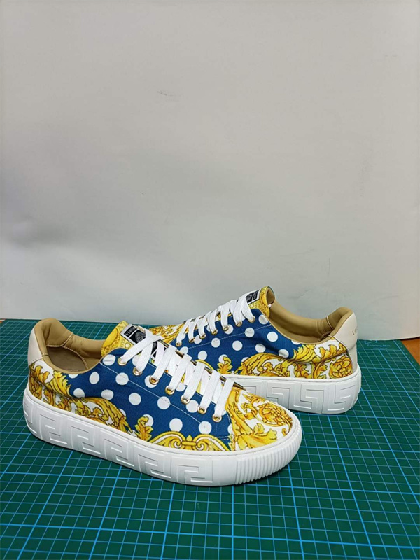 Versace(AAA)Shoes-W-0004