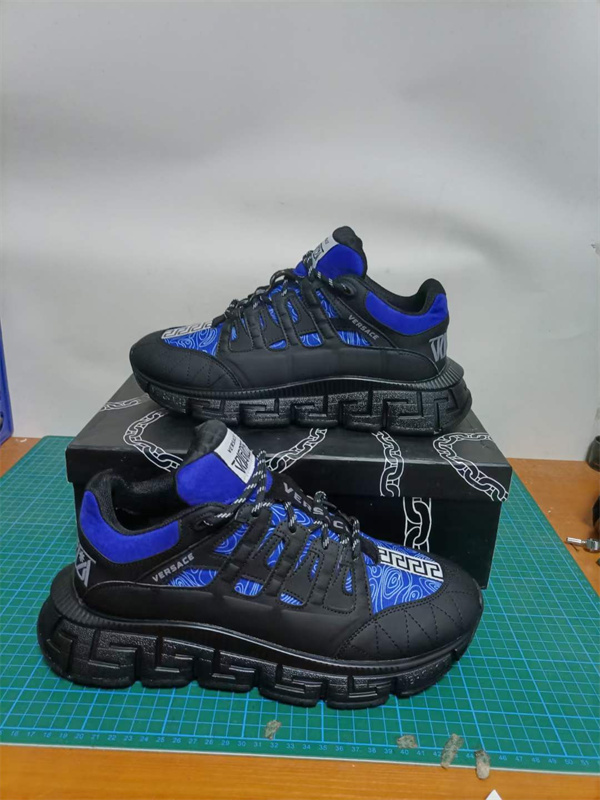 Versace(AAA)Shoes-W-0056