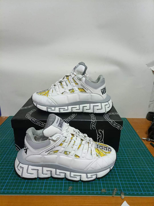 Versace(AAA)Shoes-W-0057